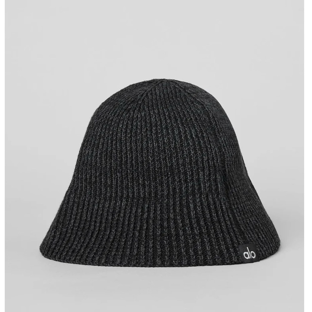 ALO Yoga Black Knit Hat